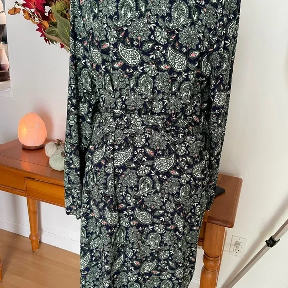 Boden Green and Blue Paisley Long Sleeve Dress - Picture 4 of 7